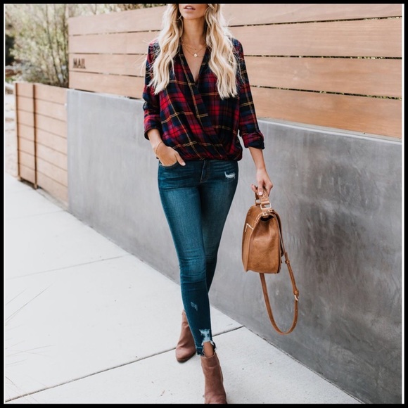 ❤️LAST❤️Draped Plaid Blouse - Picture 3 of 6